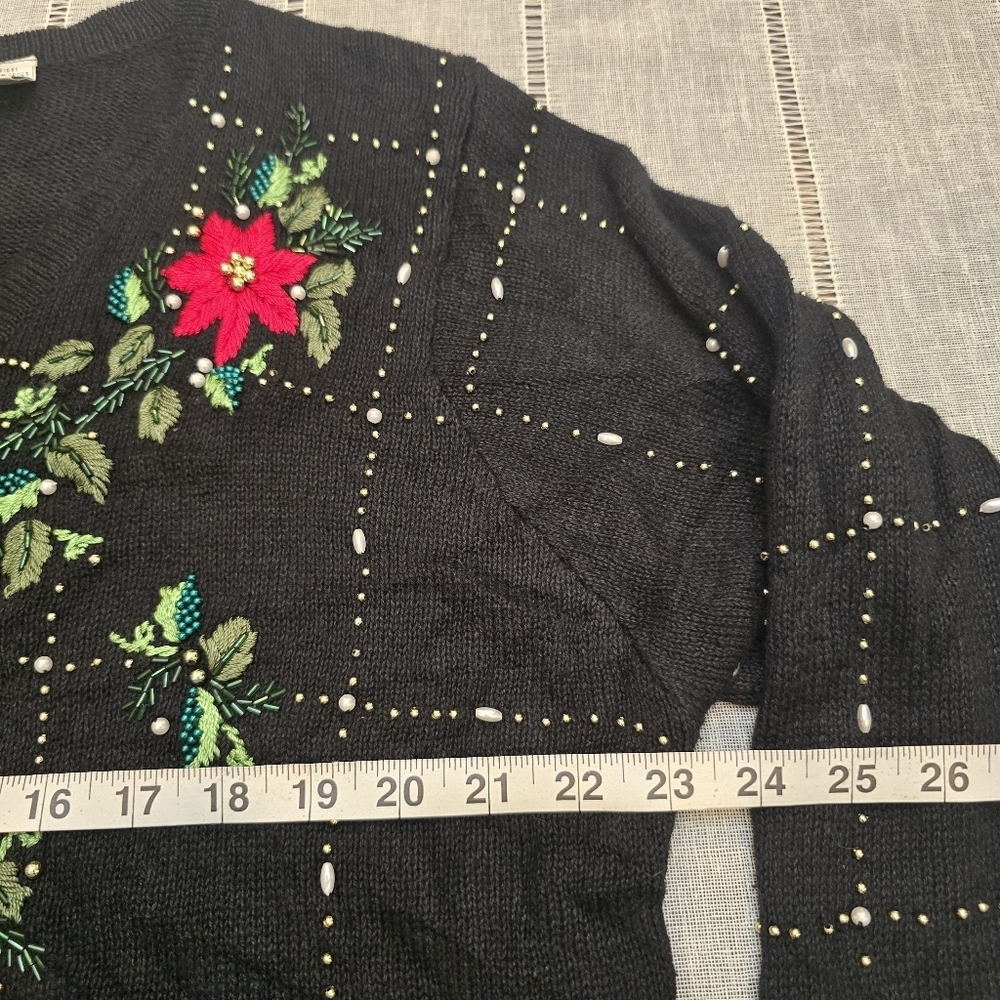 BP Designs Christmas Poinsettia Black Beaded Cardigan Sweater Size LARGE - Picture 5 of 8